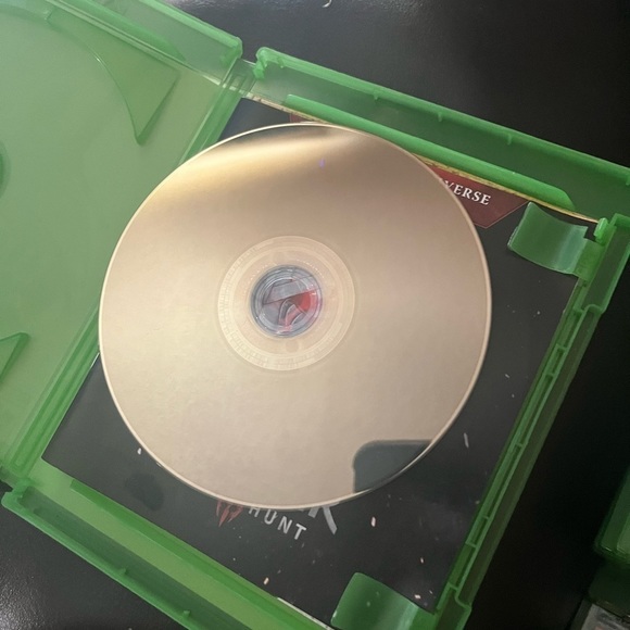 XBOX ONE THE WITCHER WILD HUNT GAME. PRE OWNED. NO SCRATCHES. - Picture 3 of 4